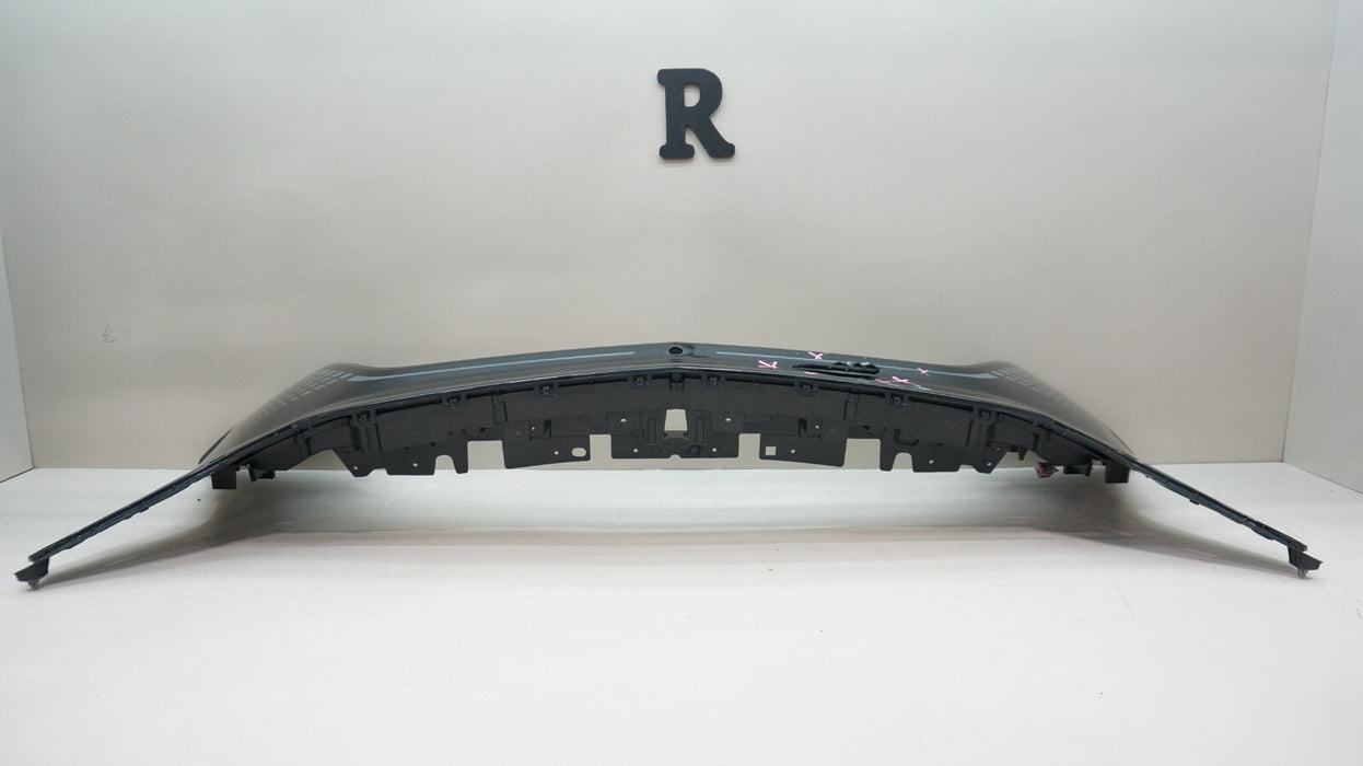 2025 CADILLAC ESCALADE IQ FRONT CENTER MAIN GRILLE OEM *DAMAGED*