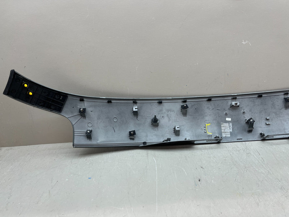 2020-2022 HYUNDAI PALISADE REAR LIFTGATE FINISH PANEL MOLDING 87311-S8000 OEM