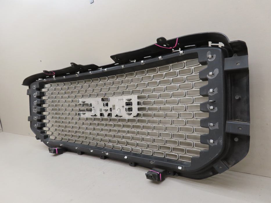 2015-2020 GMC YUKON DENALI FRONT RADIATOR GRILL GRILLE OEM