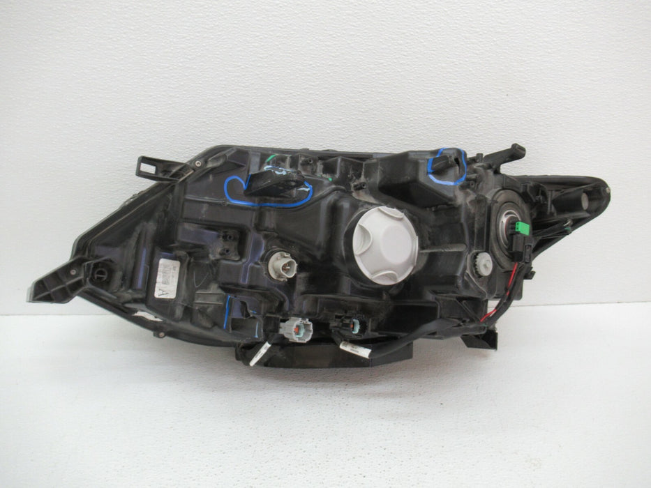 2017-2019 NISSAN ROGUE RIGHT PASSENGER SIDE HEADLIGHT HEADLAMP HALOGEN OEM