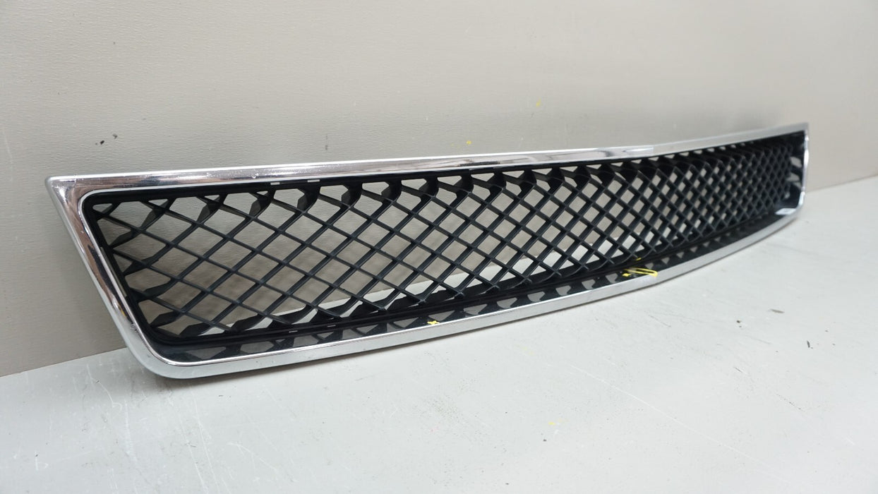 2007-2013 CHEVROLET TAHOE SUBURBAN AVALANCHE FRONT LOWER GRILLE OEM 15835084