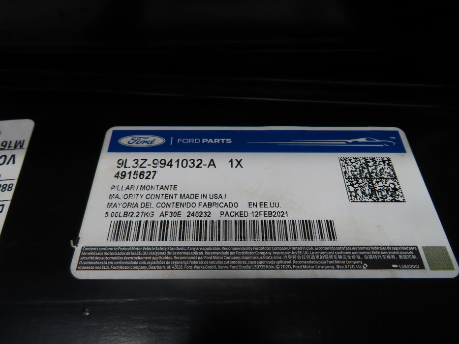 FORD F150 REAR RIGHT BED Genuine Ford Corner Pillar FL3Z-9941032-A OEM