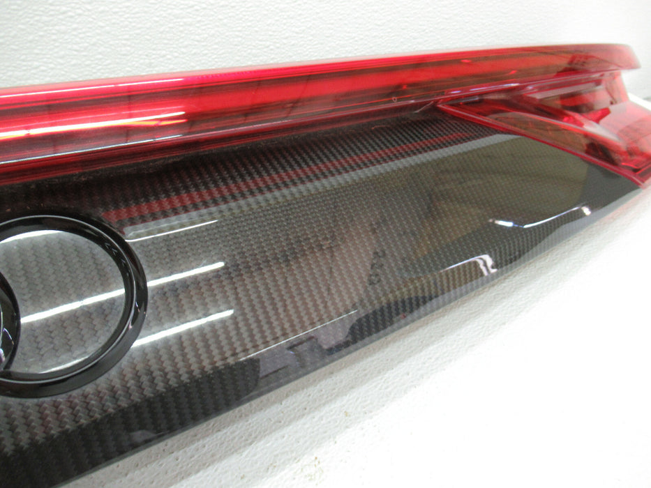 2019 2020 2021 AUDI Q8 RS Q8RS CENTER BRAKE TAIL LIGHT LED CARBON FIBER LAMP OEM