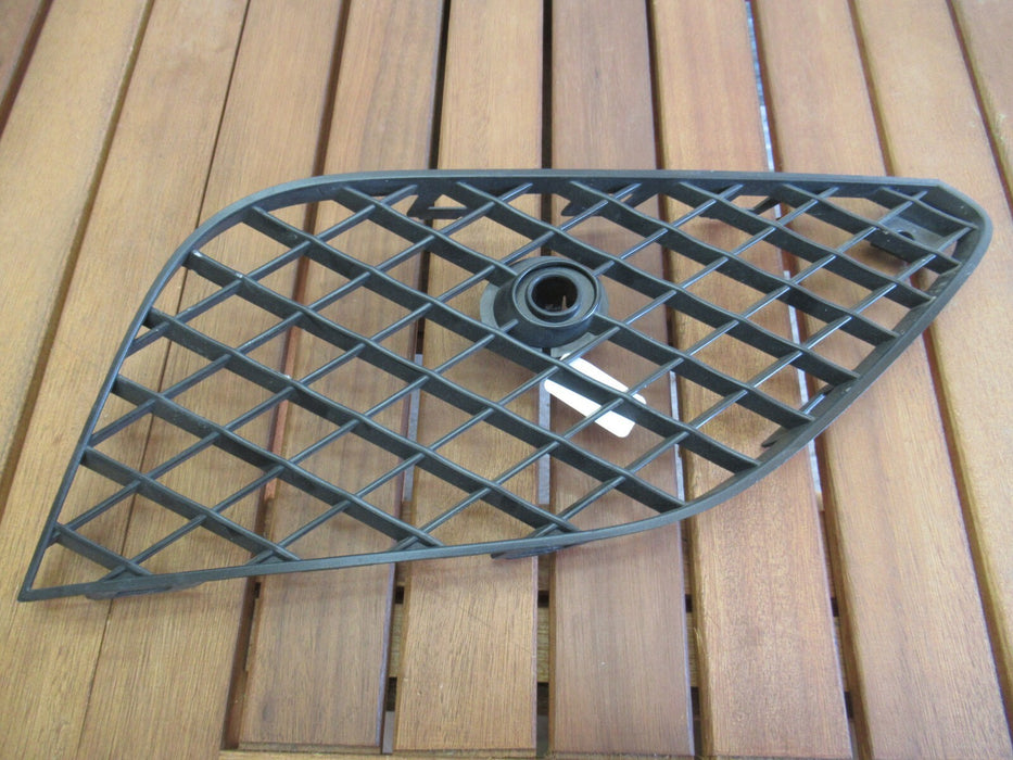 2016-2017 BENTLEY COTINENTAL FRONT BUMPER RIGHT PASSENGER LOWER GRILLE GRILL OEM