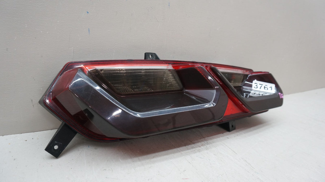 2014-2019 CHEVROLET CORVETTE C7 REAR DRIVER LEFT TAILLIGHT 23170469 OEM