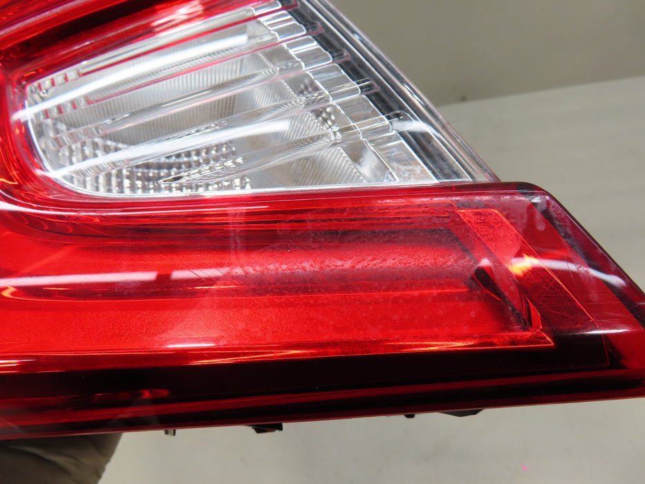 2018-2022 HONDA ACCORD REAR LEFT DRIVER SIDE TAIL LIGHT OUTER OEM