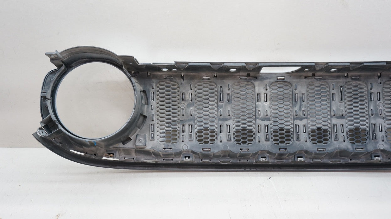 2015-2018 JEEP RENEGADE FRONT BUMPER RADIATOR GRILLE OEM 735587827