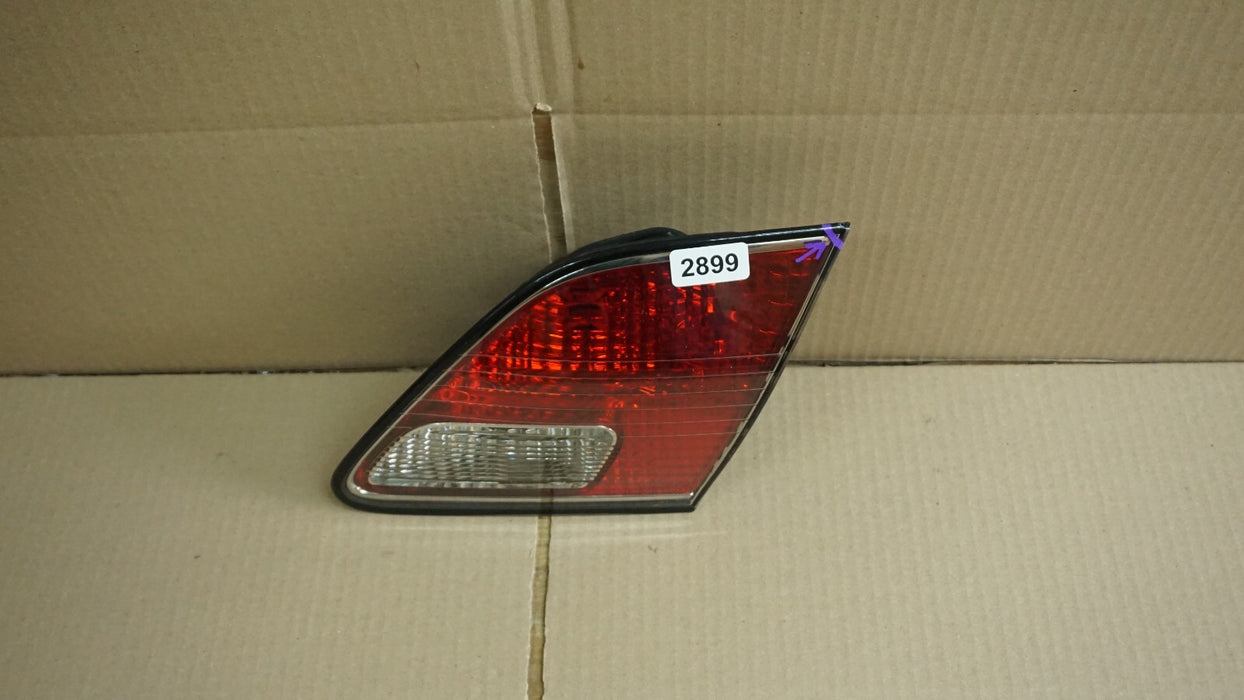 2002 2003 2004 LEXUS ES300 ES330 RIGHT PASSENGER SIDE INNER TAIL LIGHT LAMP OEM