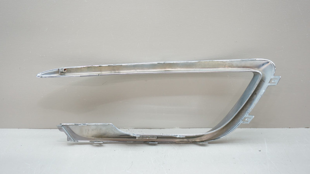 2017-2020 LINCOLN MKZ FRONT RIGHT PASSENGER SIDE BUMPER CHROME TRIM OEM