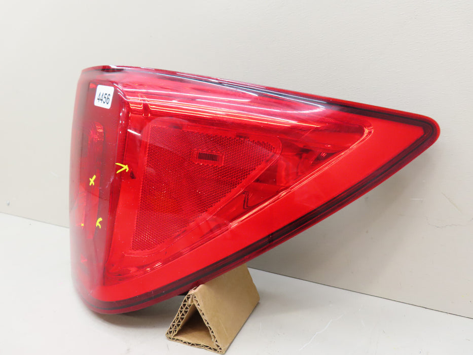 2016-2018 HONDA PILOT REAR RIGHT PASSENGER SIDE TAIL LIGHT OEM