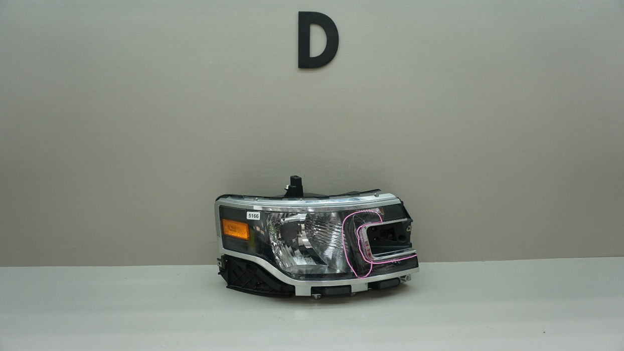 2013-2019 FORD FLEX FRONT RIGHT PASSENGER SIDE HEADLIGHT HALOGEN OEM