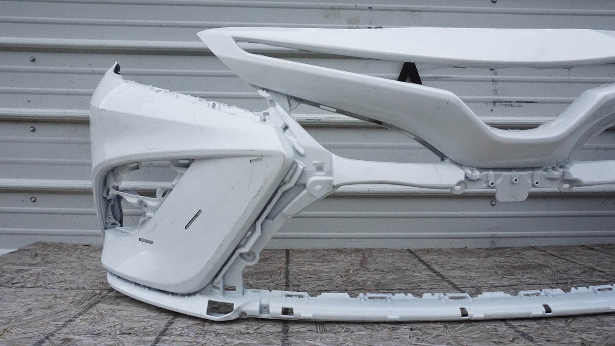 2018-2020 TOYOTA CAMRY FRONT BUMPER COVER OEM 18 19 20
