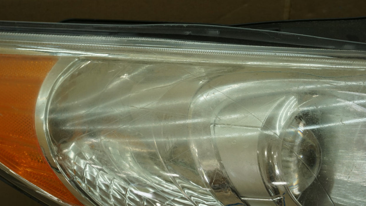 2011-2014 HYUNDAI SONATA FRONT RIGHT PASSENGER SIDE HEADLIGHT HALOGEN OEM