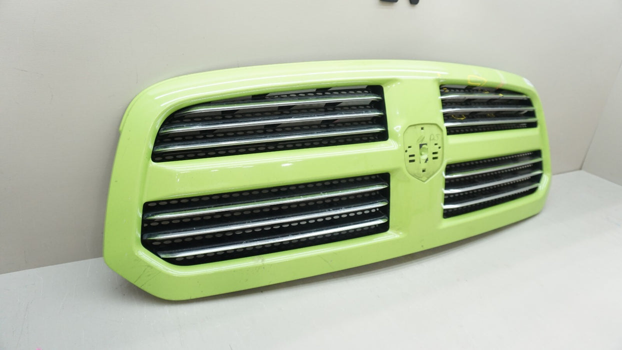 2013-2018 DODGE RAM 1500 FRONT RADIATOR GRILLE GRILL 13DSAC0010 OEM