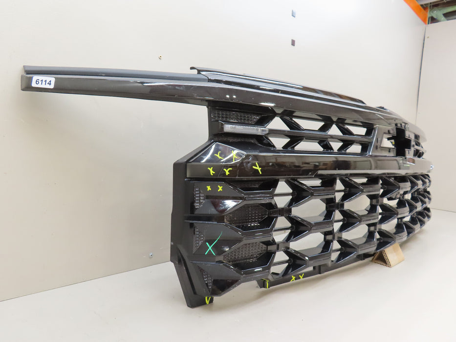 2022-2023 CHEVROLET SILVERADO 1500 ZR2 FRONT RADIATOR GRILLE GRILL W/CAMERA OEM