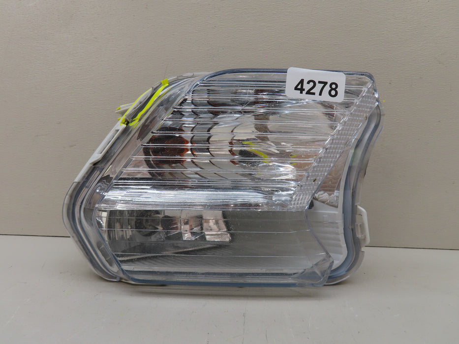 2017 2018 2019 FORD ESCAPE FRONT RIGHT PASSENGER SIDE FOG LIGHT OEM
