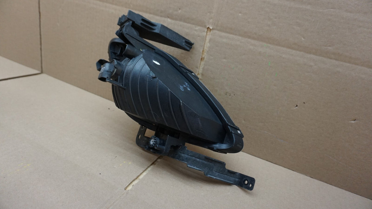 2011-2013 HYUNDAI ELANTRA FRONT LEFT DRIVERS FOG LIGHT HALOGEN OEM 92201-3X000