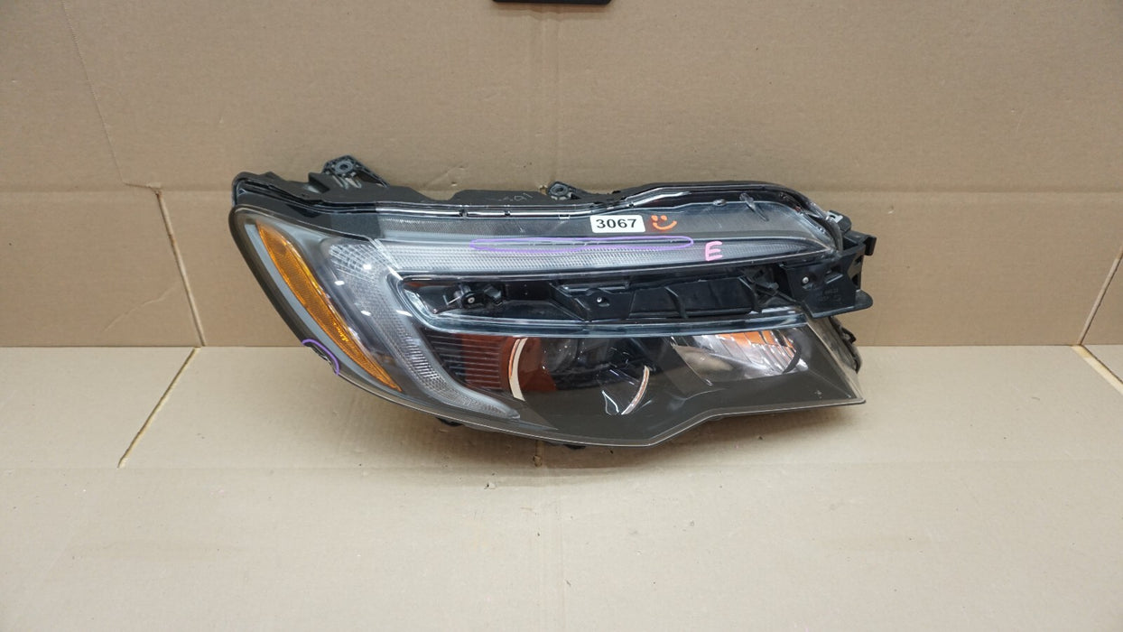 2016-2018 HONDA PILOT FRONT RIGHT PASSENGERS SIDE HEADLIGHT OEM 16 17 18