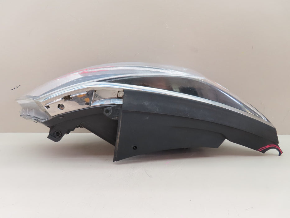 2016-2018 KIA OPTIMA LX FRONT RIGHT SIDE HEADLIGHT LAMP HALOGEN OEM 92102-D50