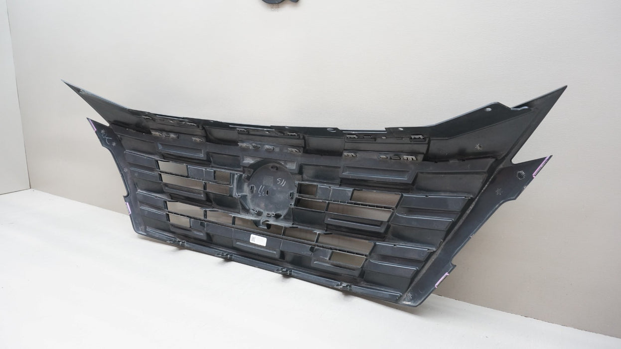 2024-2025 NISSAN ROGUE FRONT BUMPER RADIATOR GRILLE OEM 62310 6EN0A