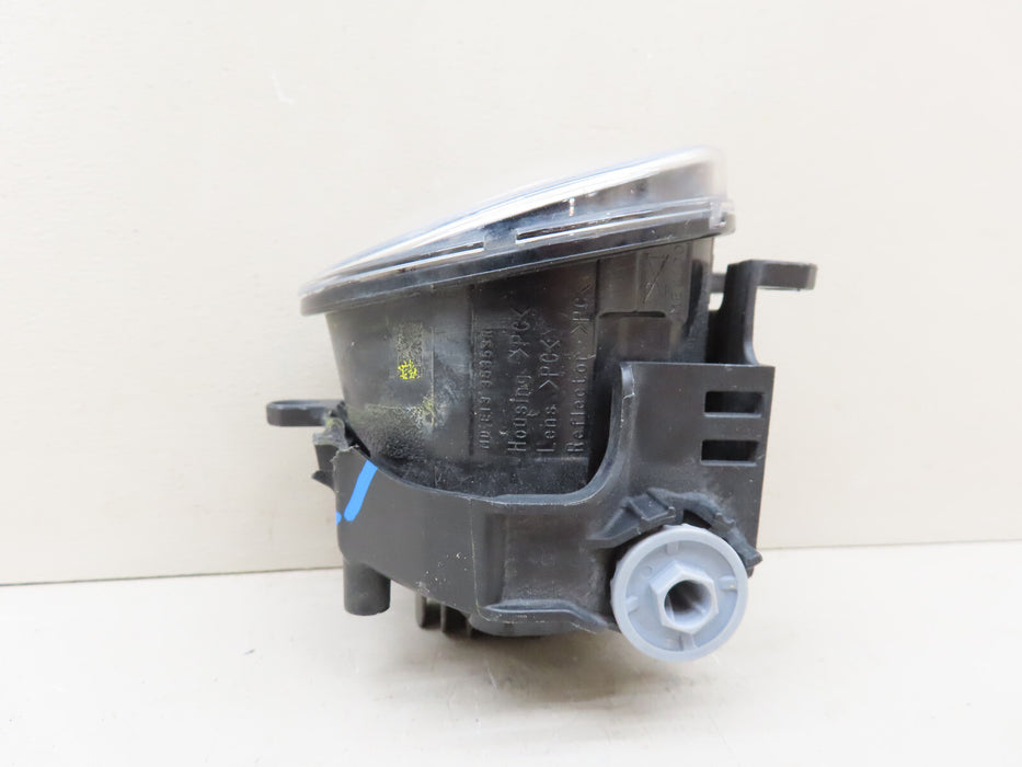 2015-2019 TOYOTA PRIUS C FRONT RIGHT PASSENGER SIDE FOG LIGHT LED OEM