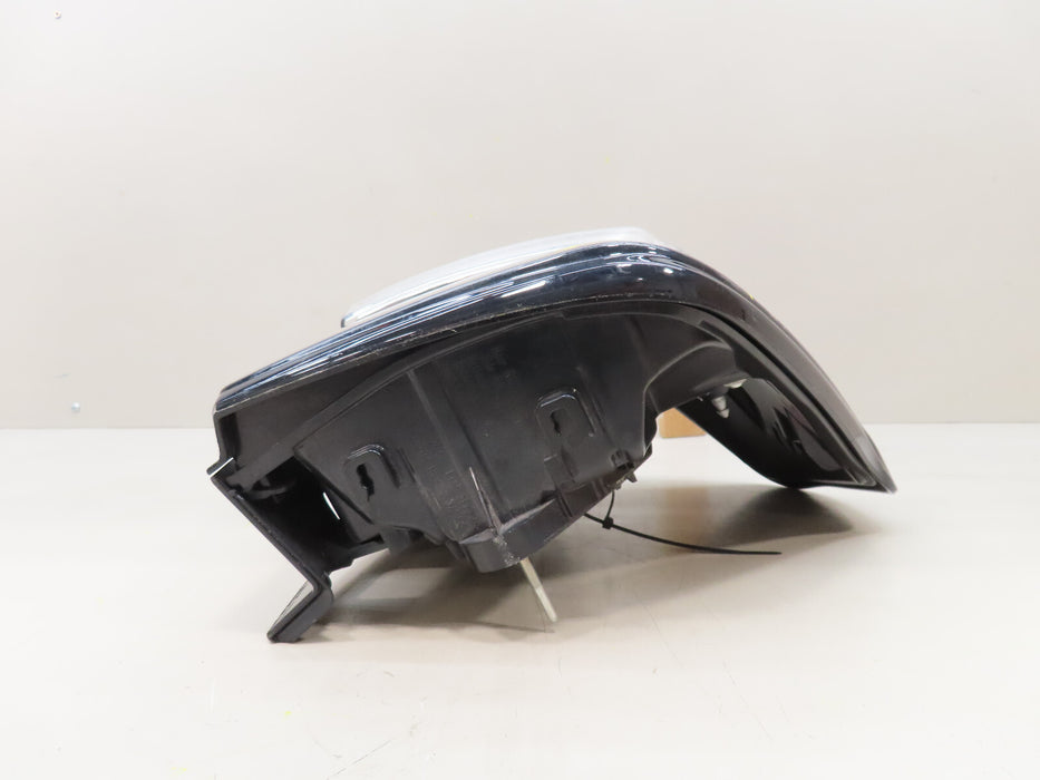 2014-2023 TOYOTA 4RUNNER REAR RIGHT PASSENGER TAIL LIGHT OEM