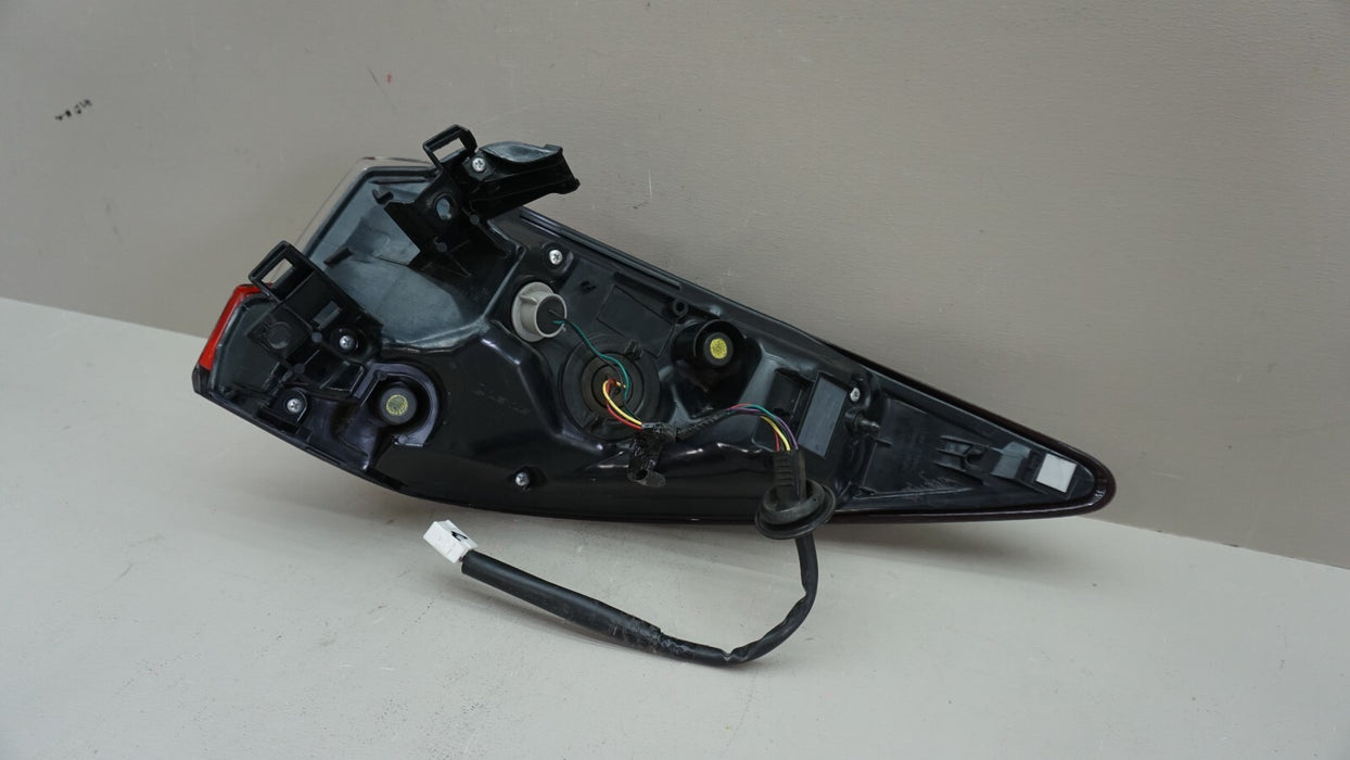 2016-2019 LEXUS RX350 RX450H REAR LEFT DRIVER SIDE OUTER TAIL LIGHT LAMP OEM
