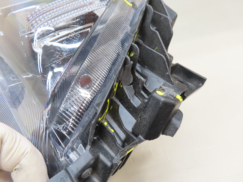 ..2022-2024 HYUNDAI TUCSON FRONT RIGHT PASSENGER SIDE HEADLIGHT LED OEM
