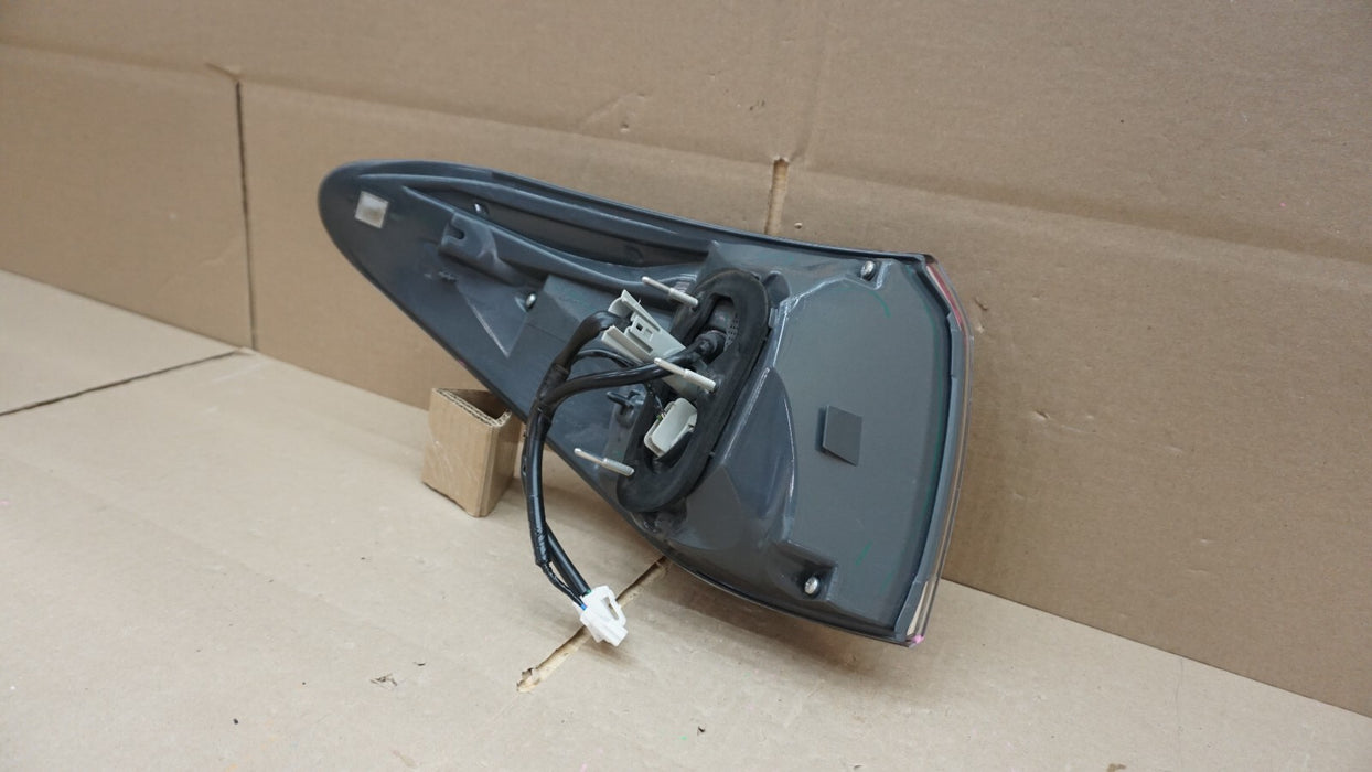 2013-2015 LEXUS RX350 REAR RIGHT PASSENGER SIDE TAIL LIGHT OEM 13 14 15