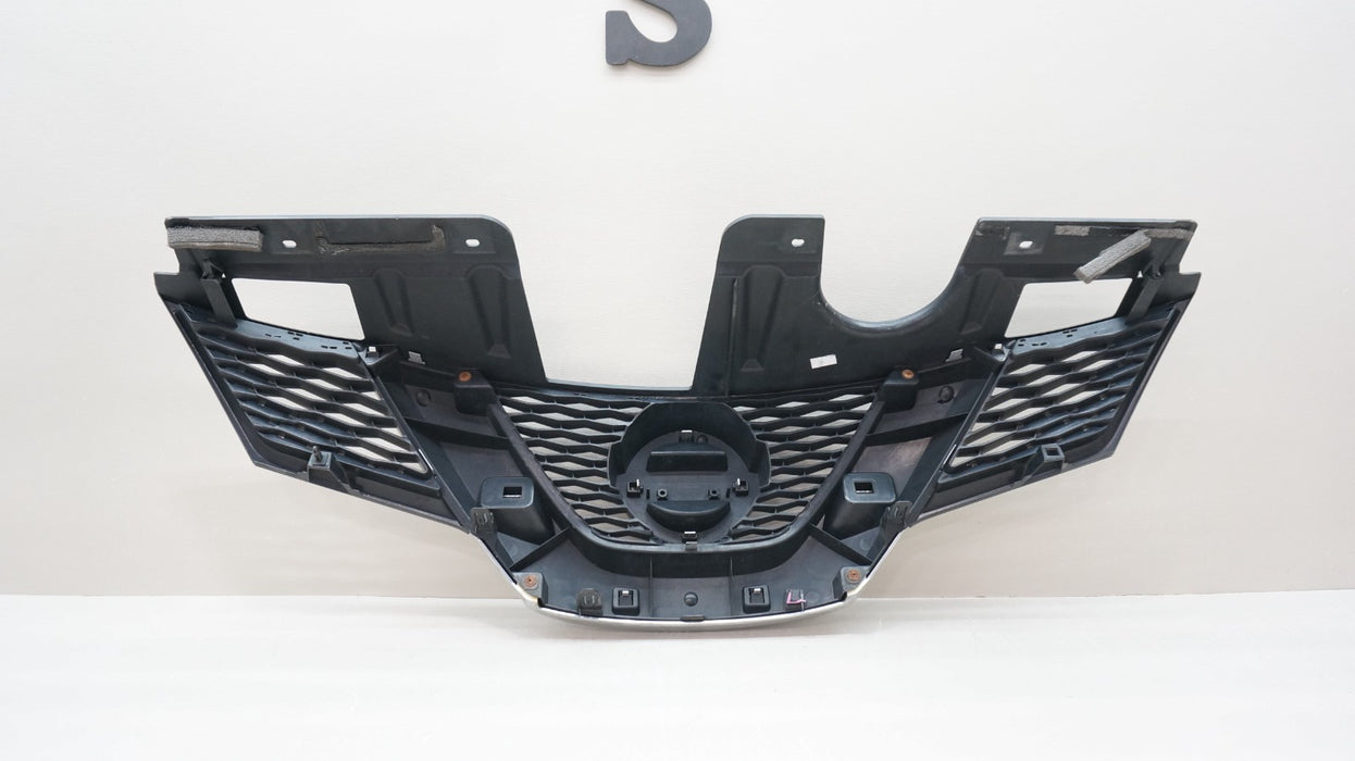 2015-2016 NISSAN ROGUE FRONT BUMPER RADIATOR GRILLE OEM 623105HA0A