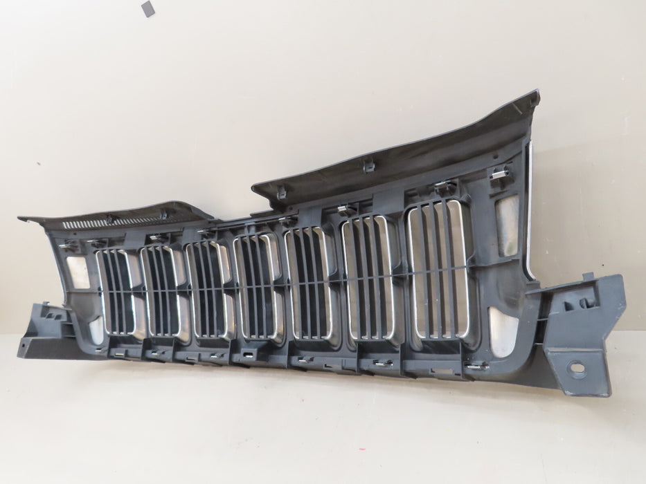 2011-2013 JEEP GRAND CHEROKEE FRONT UPPER GRILLE GRILL OEM 55079377