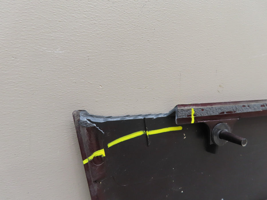 2015 2016 2017 LINCOLN NAVIGATOR FRONT RIGHT PASSENGER LOWER DOOR MOLDING OEM