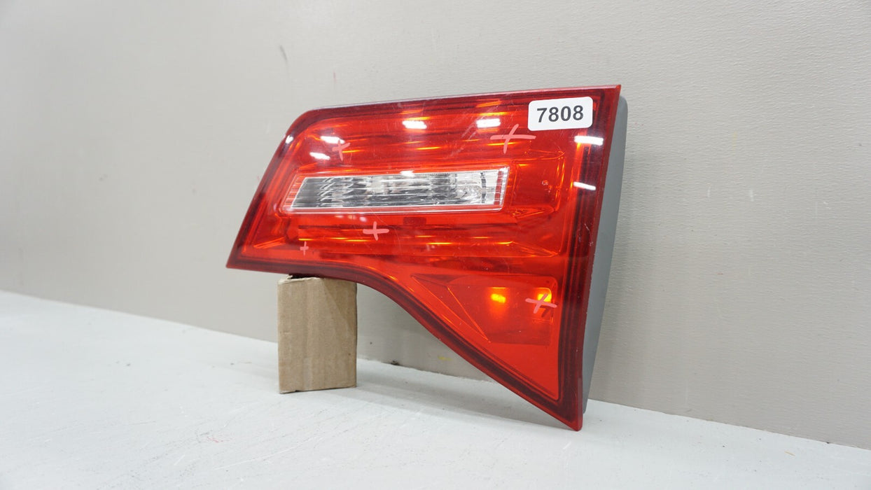 2007-2009 ACURA MDX REAR RH RIGHT PASSENGER SIDE INNER TAIL LIGHT OEM