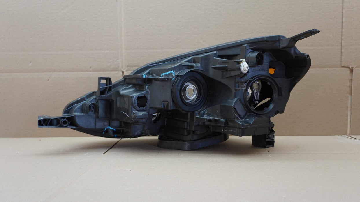 2016-2019 NISSAN SENTRA FRONT RIGHT PASSENGERS SIDE HEADLIGHT OEM 16 17 18 19