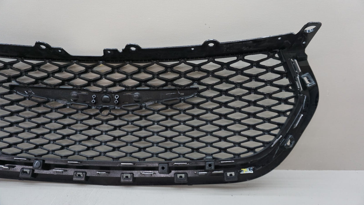 2021-2023 CHRYSLER PACIFICA FRONT CENTER UPPER BUMPER GRILLE OEM 6WF26TRMAC