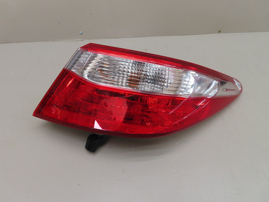 2015-2017 TOYOTA CAMRY REAR PASSENGER SIDE TAILLIGHT TAILLAMP ASSEMBLY OEM