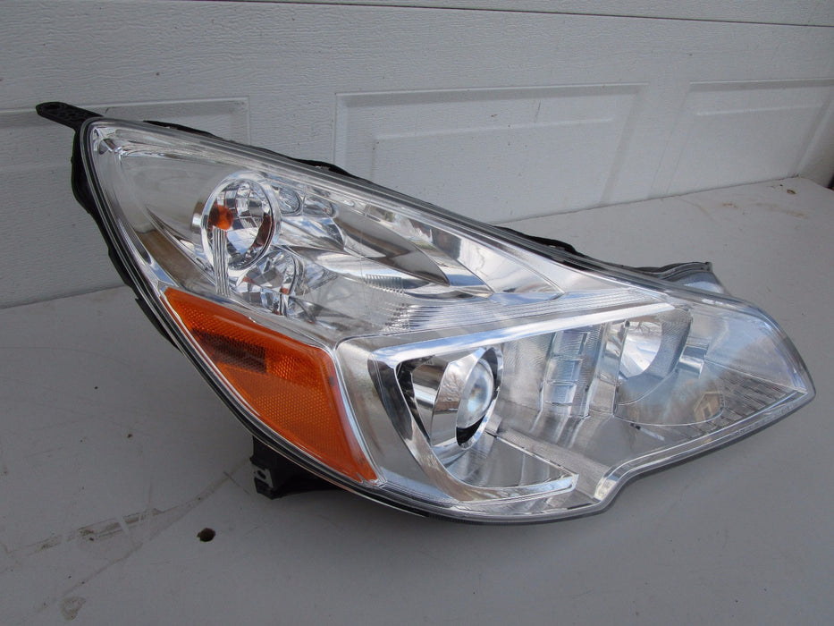10 11 12 SUBARU OUTBACK FRONT RIGHT HEADLIGHT OEM