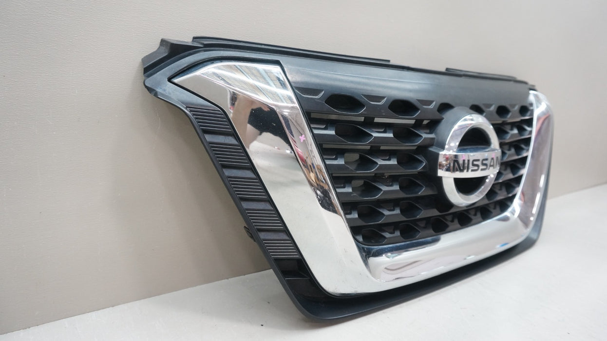 2018-2020 NISSAN KICKS FRONT BUMPER GRILLE GRILL OEM 62310-5RB0A