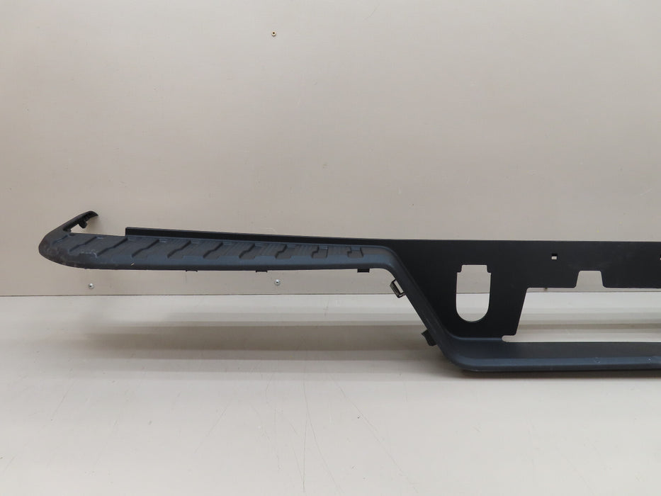 2019-2023 GMC-CHEVROLET 1500 2500 3500 REAR FASCIA STEP PAD BUMPER COVER OEM