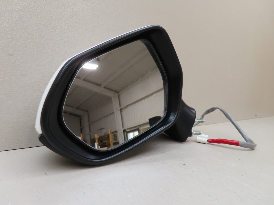 2020-2022 TOYOTA COROLLA FRONT LEFT DRIVER SIDE MIRROR OEM