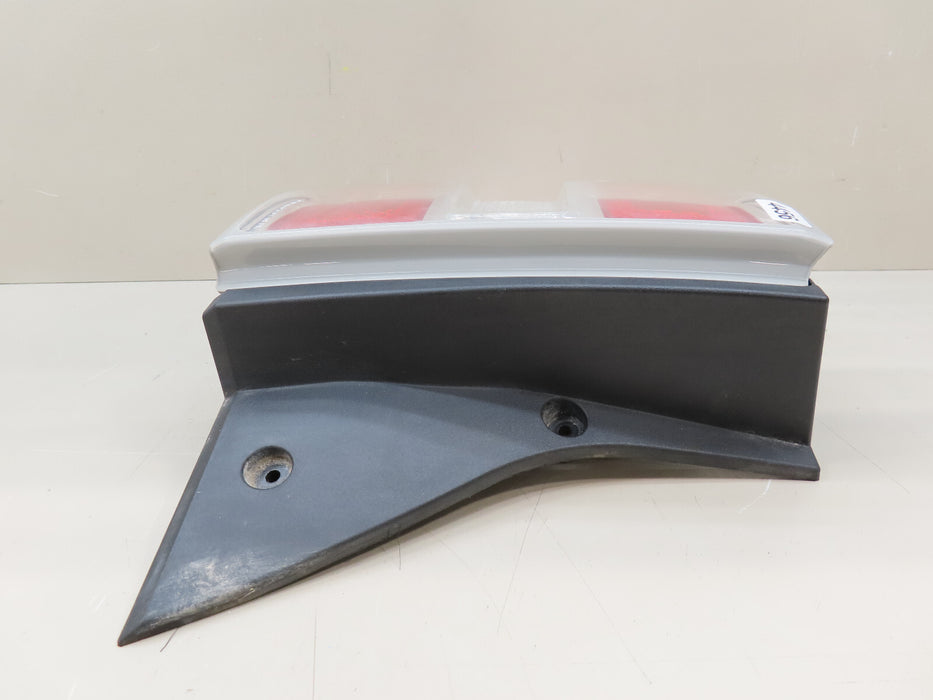 2012-2019 FORD FLEX REAR LEFT DRIVER SIDE TAIL LIGHT OEM