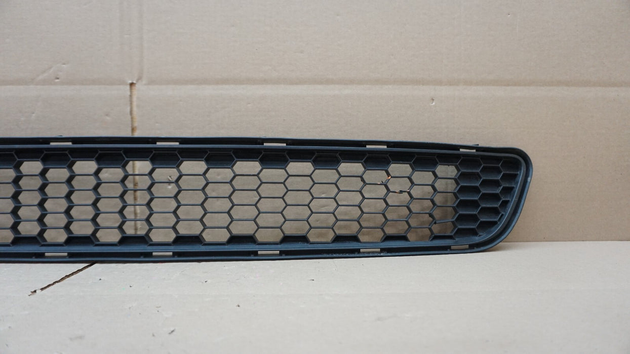 2011-2016 TOYOTA SIENNA FRONT BUMPER LOWER GRILL GRILLE OEM 11 12 13 14 15 16