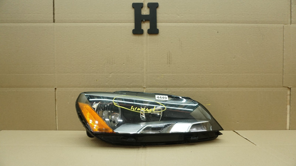 2012-2015 VOLKSWAGEN PASSAT FRONT RIGHT PASSENGER SIDE HEADLIGHT HALOGEN OEM