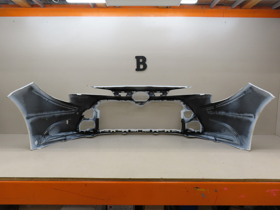 2020 2021 2022 TOYOTA COROLLA FRONT BUMPER COVER OEM