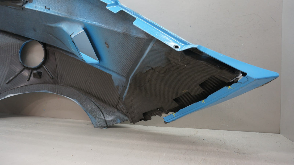 *DAMAGED LAMBORGHINI HURACAN STO REAR RIGHT QUARTER PANEL CARBON FIBER OEM