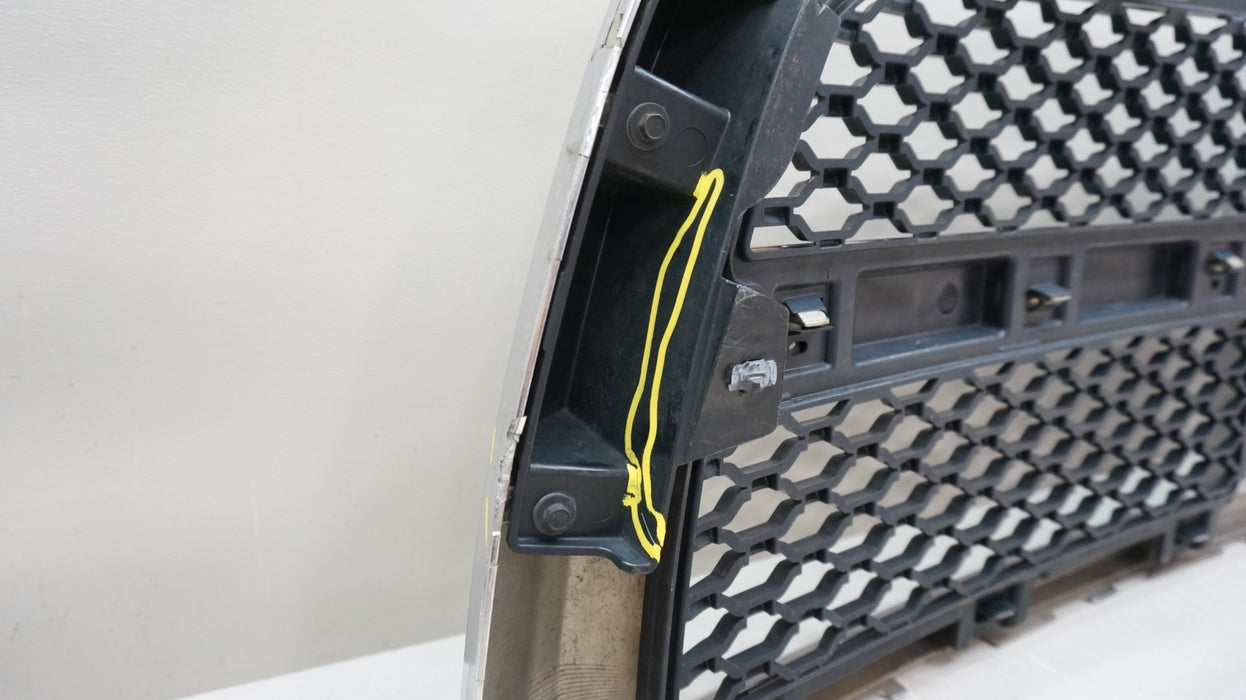 2013-2018 DODGE RAM 2500 3500 FRONT BUMPER RADIATOR GRILLE OEM