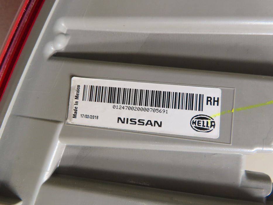 2016-2019 NISSAN SENTRA REAR RIGHT PASSENGER SIDE TAIL LIGHT HALOGEN OEM