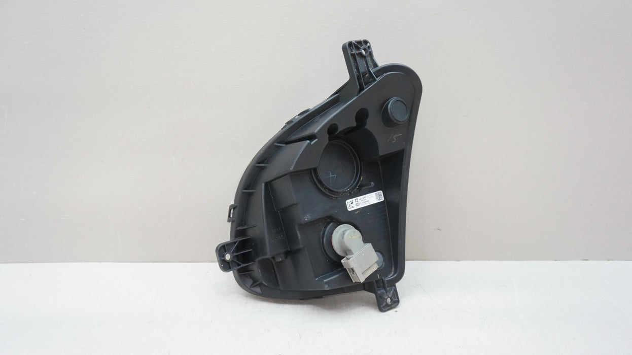 2018-2021 CHEVROLET EQUINOX FRONT RIGHT PASSENGER SIDE FOG LIGHT OEM 84226246