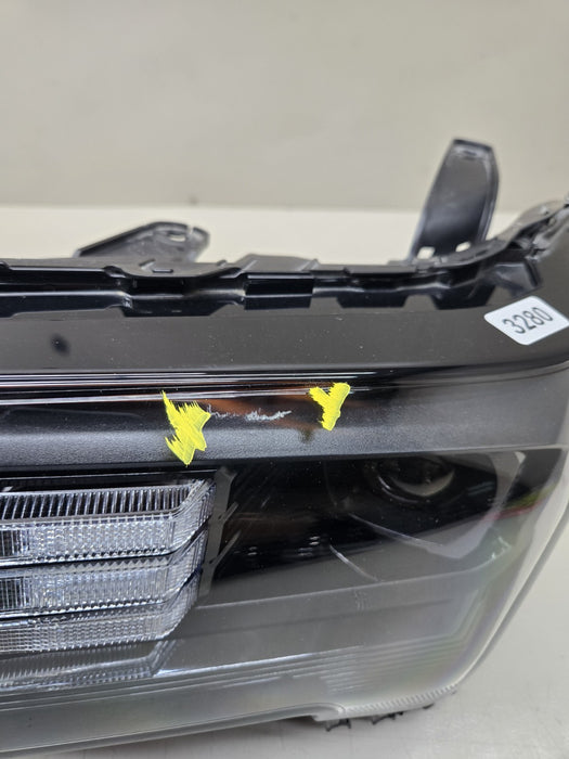 2024-2025 TOYOTA TACOMA FRONT LEFT DRIVER SIDE HEADLIGHT LED OEM
