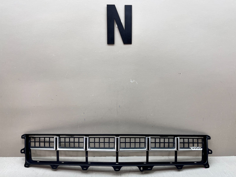 2013-2016 CADILLAC SRX FRONT LOWER CENTER CHROME GRILLE OEM